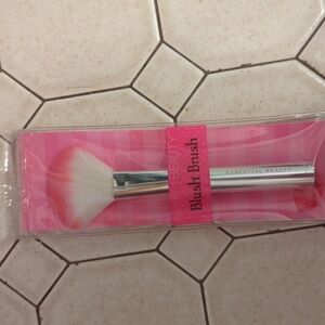 Essential beauty blush brush. New, in package